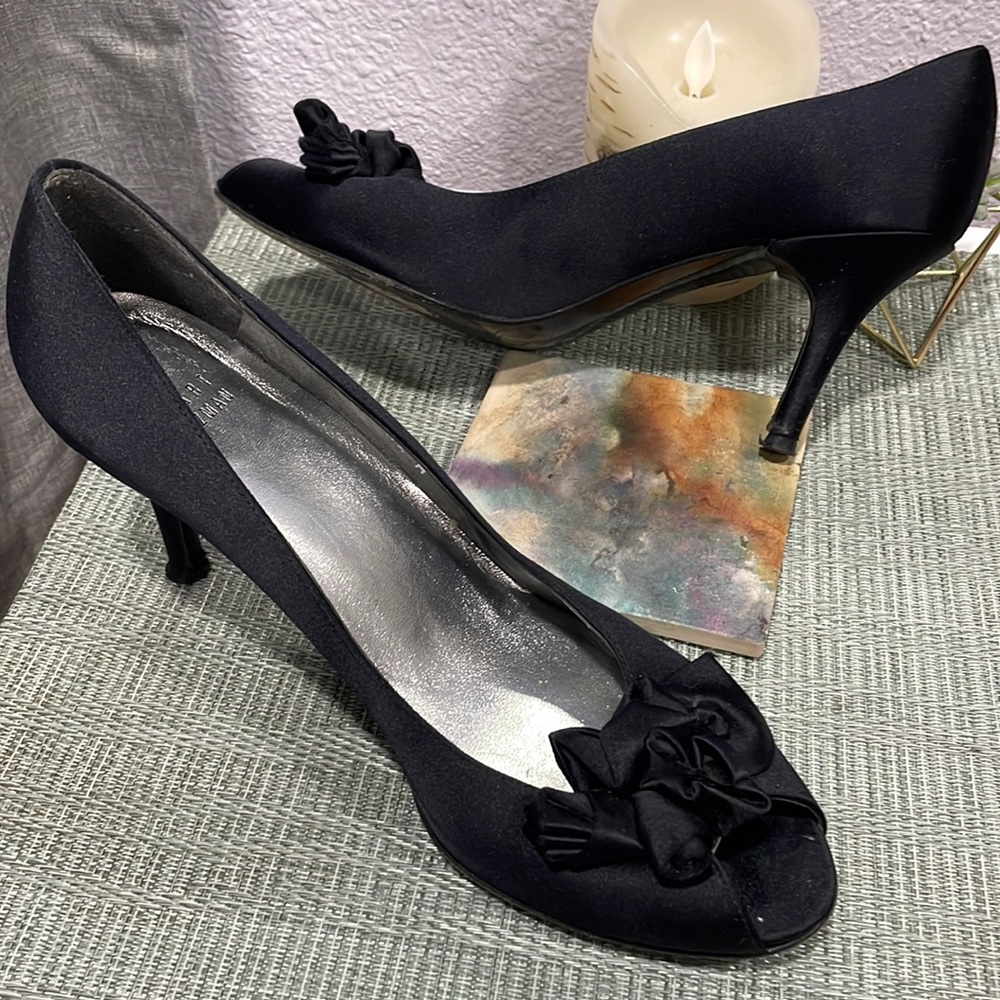 #90 Stuart Weitzman Black Peep Toe Heels